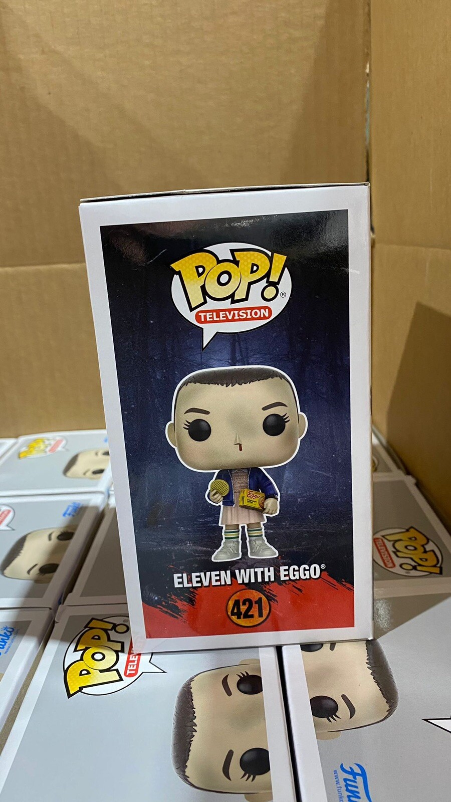 FUNKO POP TV STRANGER THINGS ELEVEN WITH EGGOS - BLOODY NOSE #421 - FM220510