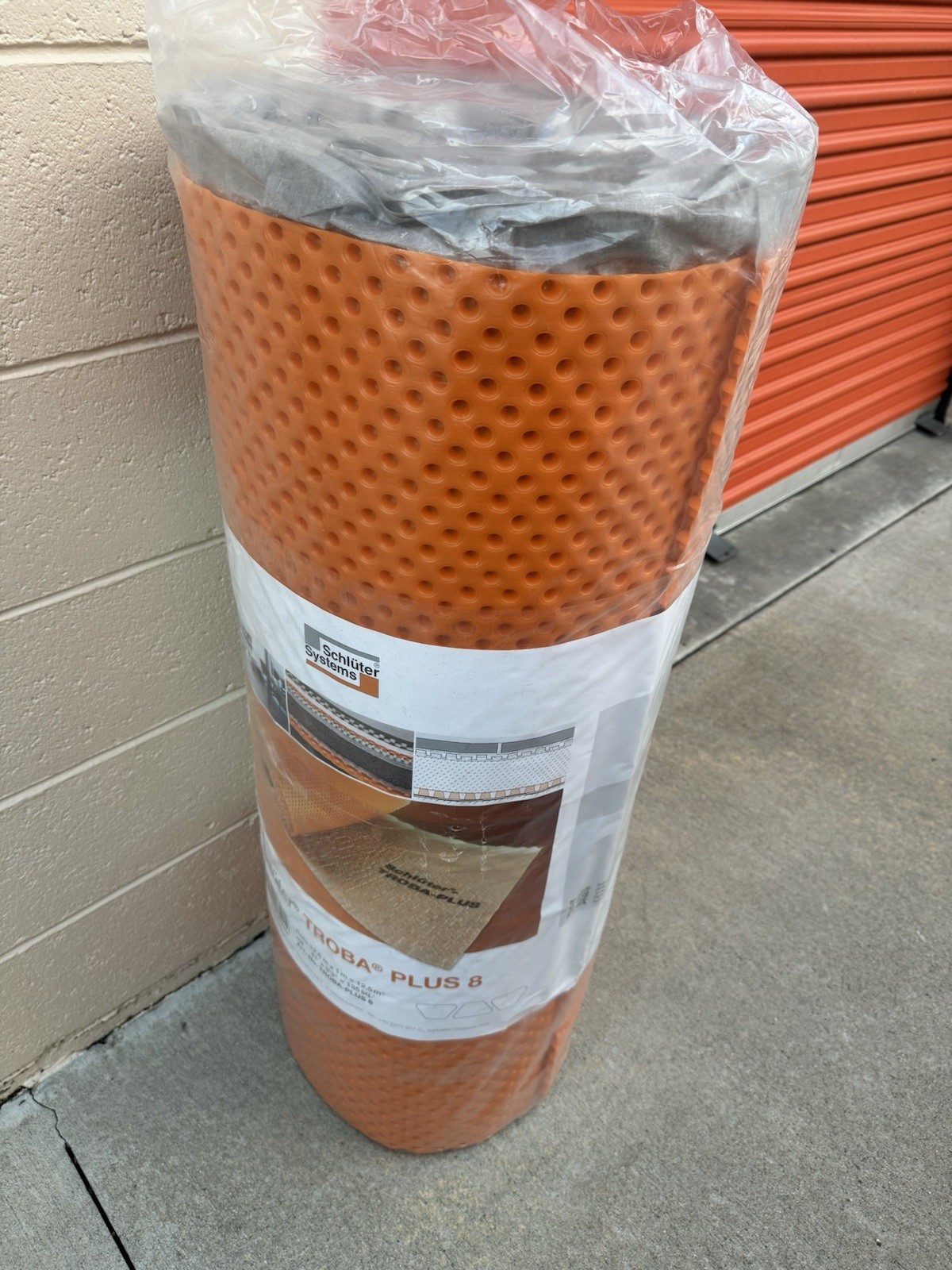 Schluter TROBA-PLUS 8 Drainage Membrane (135 sq ft)