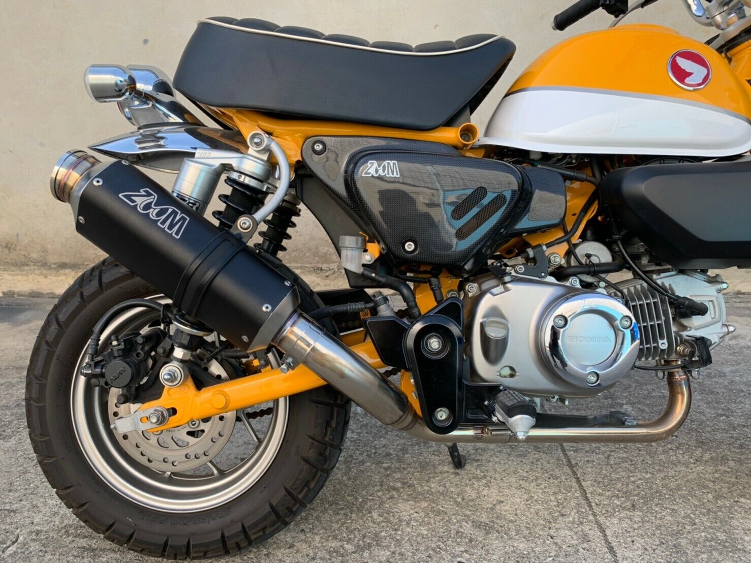 ZoOM Exhaust Polygon Honda monkey 125 Full System Low Mount 2018-2024 Black 2SLZ