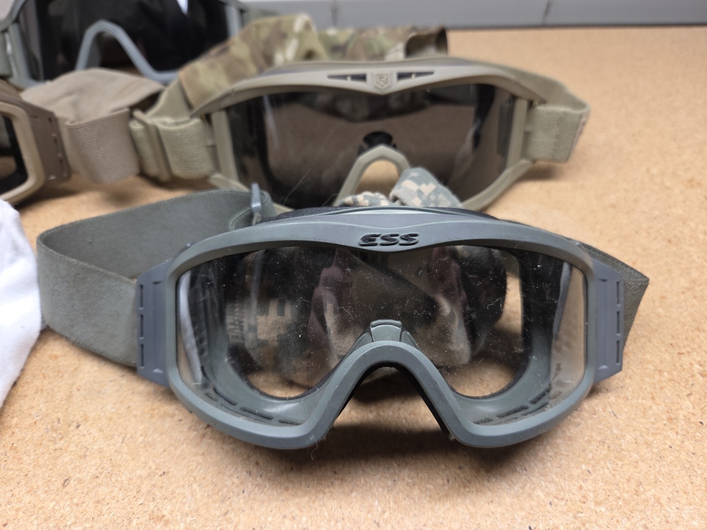 5x Revision ESS Military Desert Locust Tactical Goggles USGI SURPLUS LOT OF 5