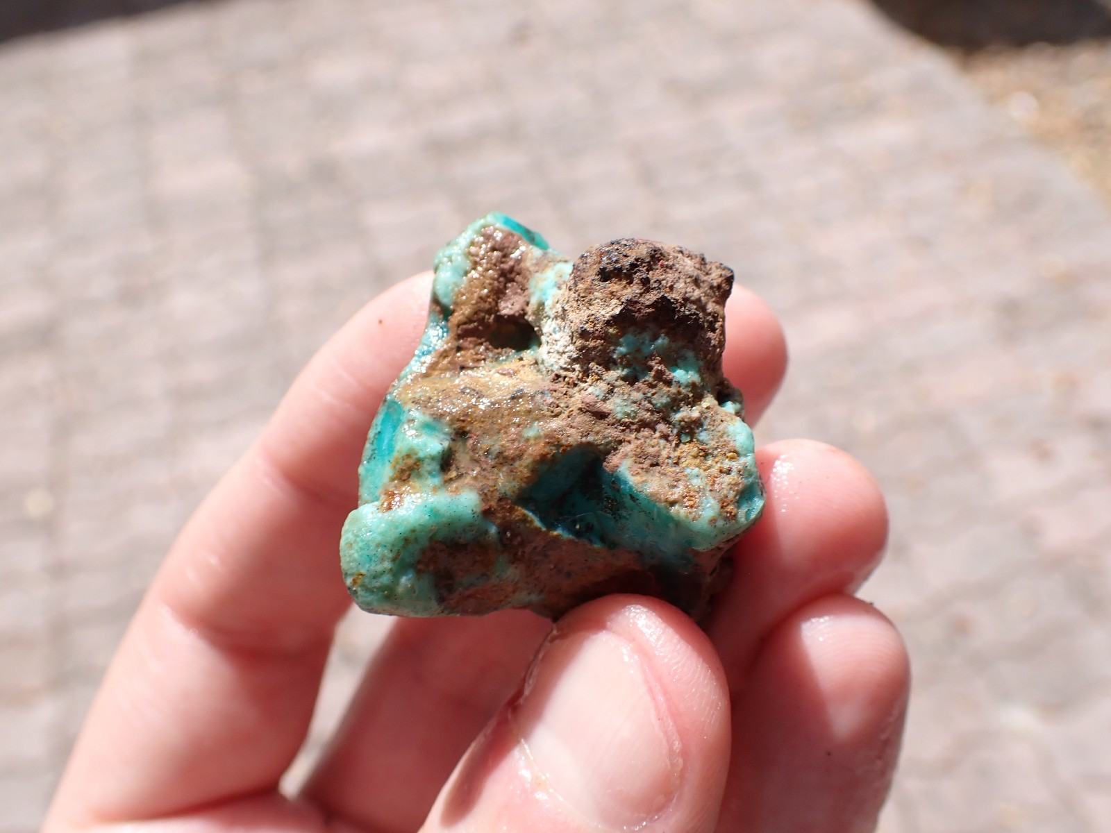 Gem Silica Rough 25.8g Ray Mine 1980's Greens and Blues - Translucent!