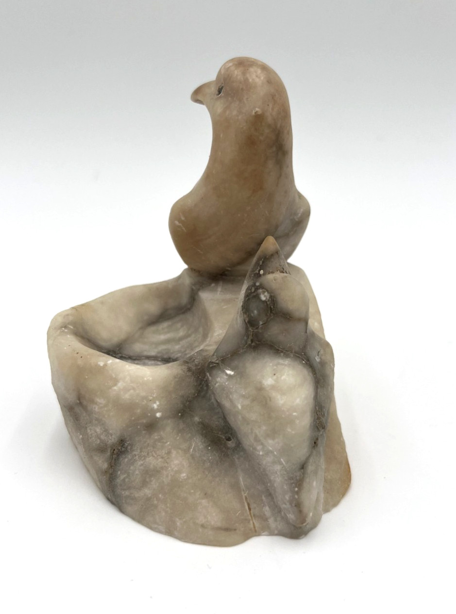 Vintage Onyx Alabaster Marble Bird Figurine Dish Carved Stone Sparrow Ashtray
