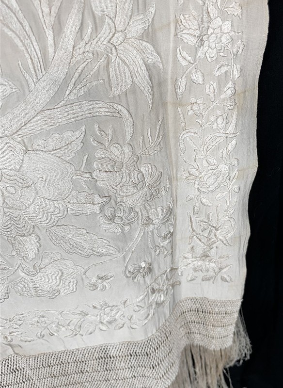 antique silk shawl embroidered white large 26x90 fringe 16 in. original 1800