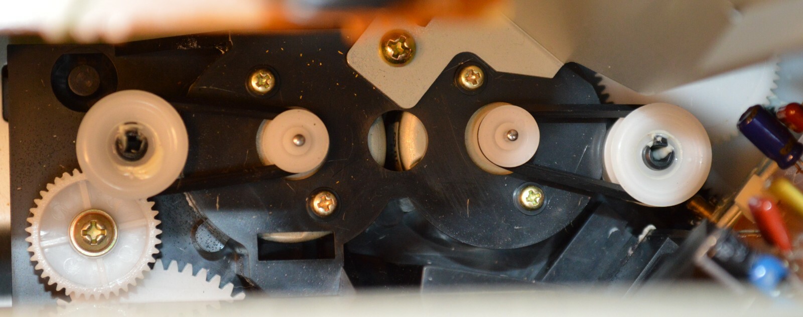 JVC 200 CD Changer 2 Belt Set XL-MC222 XL-MC334 XL-MC2000 Carousel / CD Loading