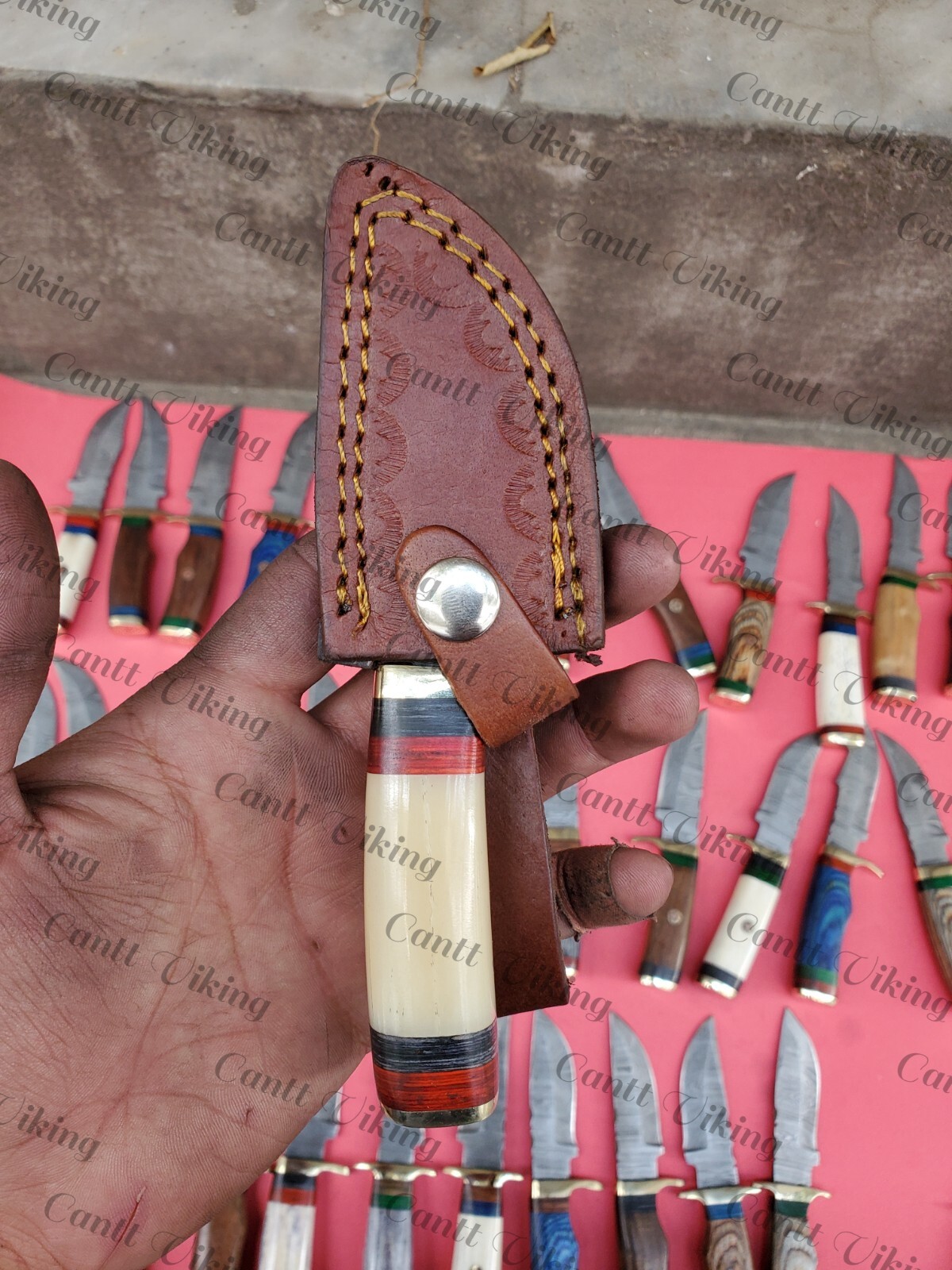 Lots of 60 Custom Handmade Damascus Steel 6" Skinner & Hunting Knives W/Sheath.