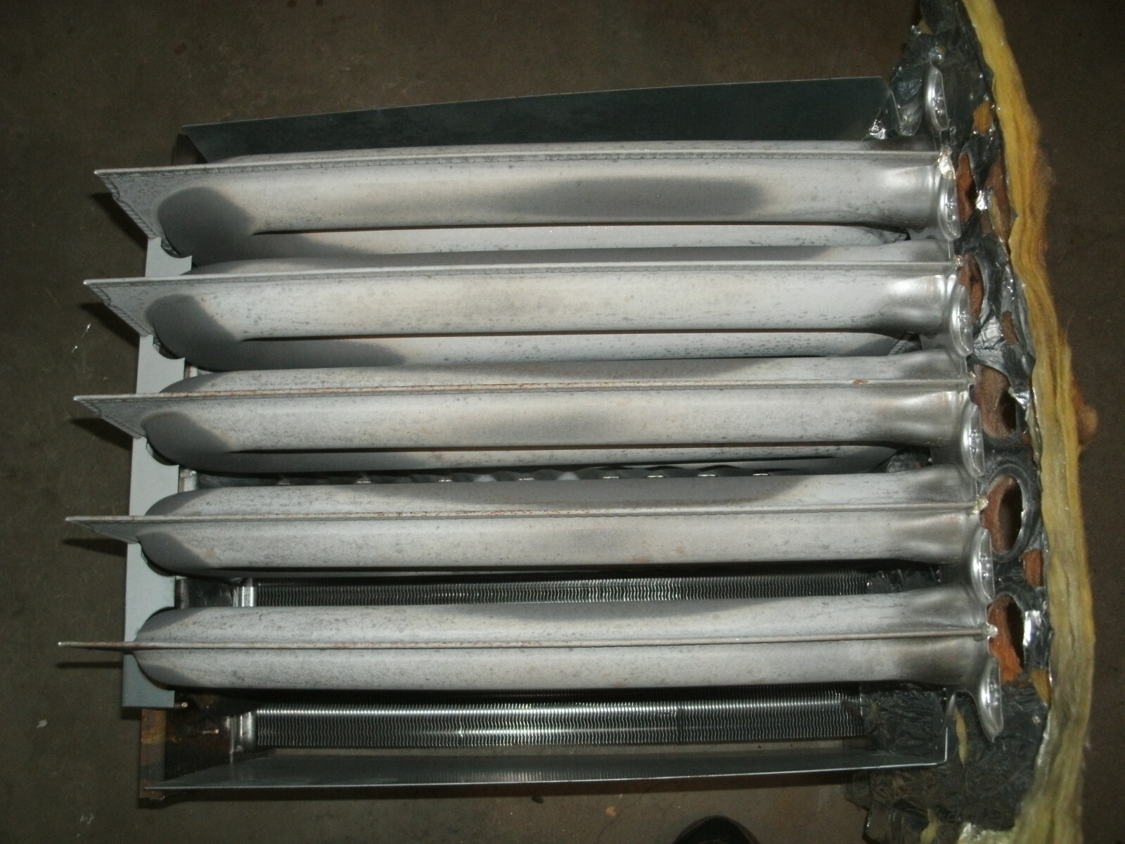 Carrier 59MN7 FURNACE heat exchanger complete assembly