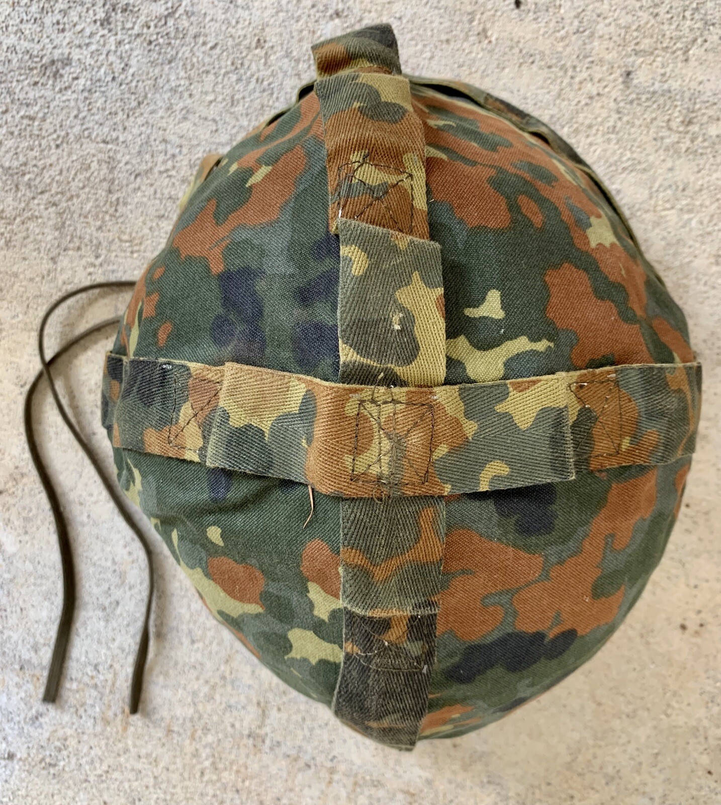 Original West German Army Surplus Flecktarn Camo Helmet Cover Snow Reversible