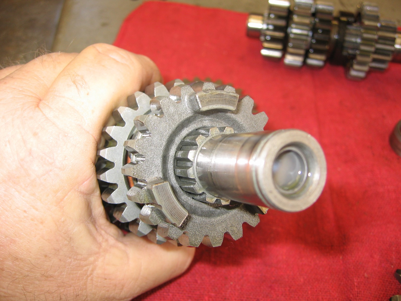 03-25 2004 YAMAHA YZ250 2-STROKE OEM LOW HOUR TRANSMISSION SHAFTS & ALL GEARS