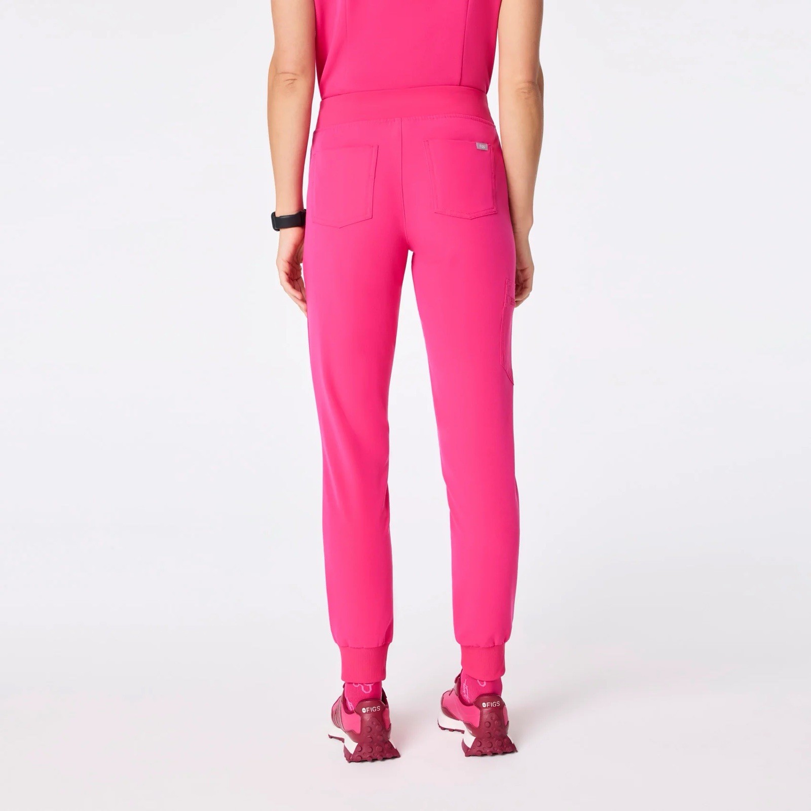FIGS Catarina Scrub Top Zamora Joggers Set Small Shocking Pink $94 MSRP
