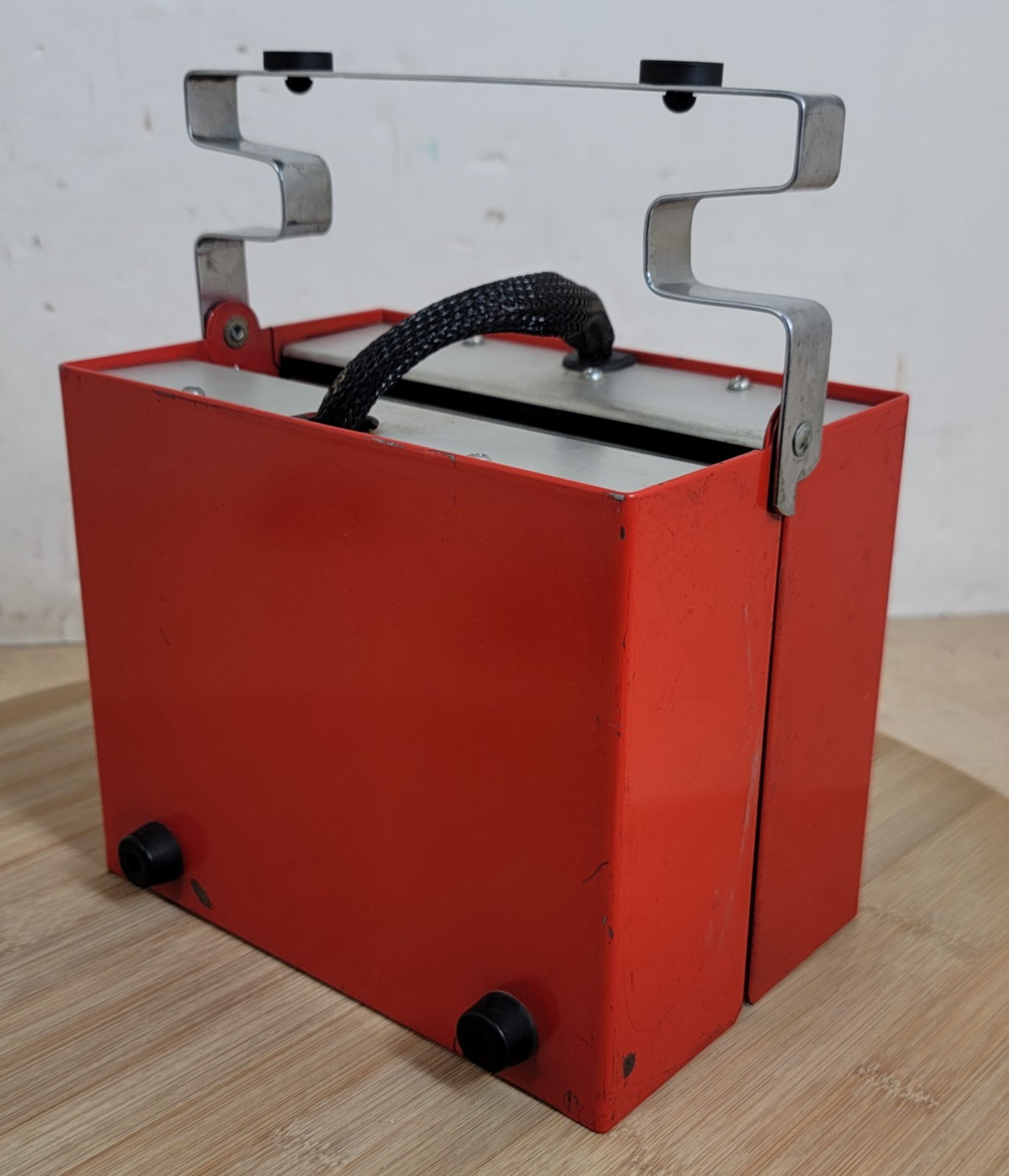 Snap-On MT 470 Digital High Impedance Volt & Ohm Meter - Red