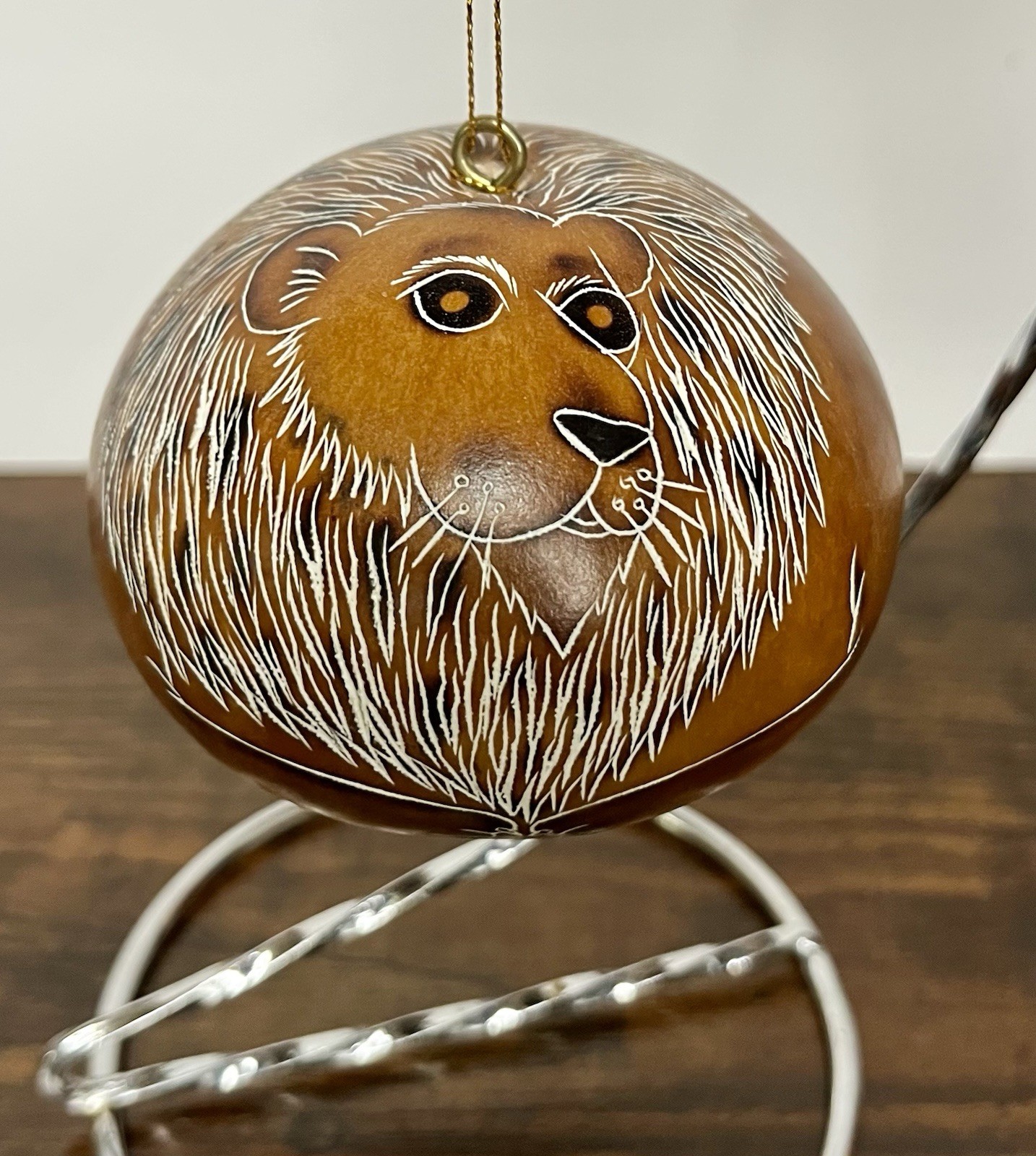 Peru Peruvian Gourd Hand Painted Christmas Ornament Picture Of Lion