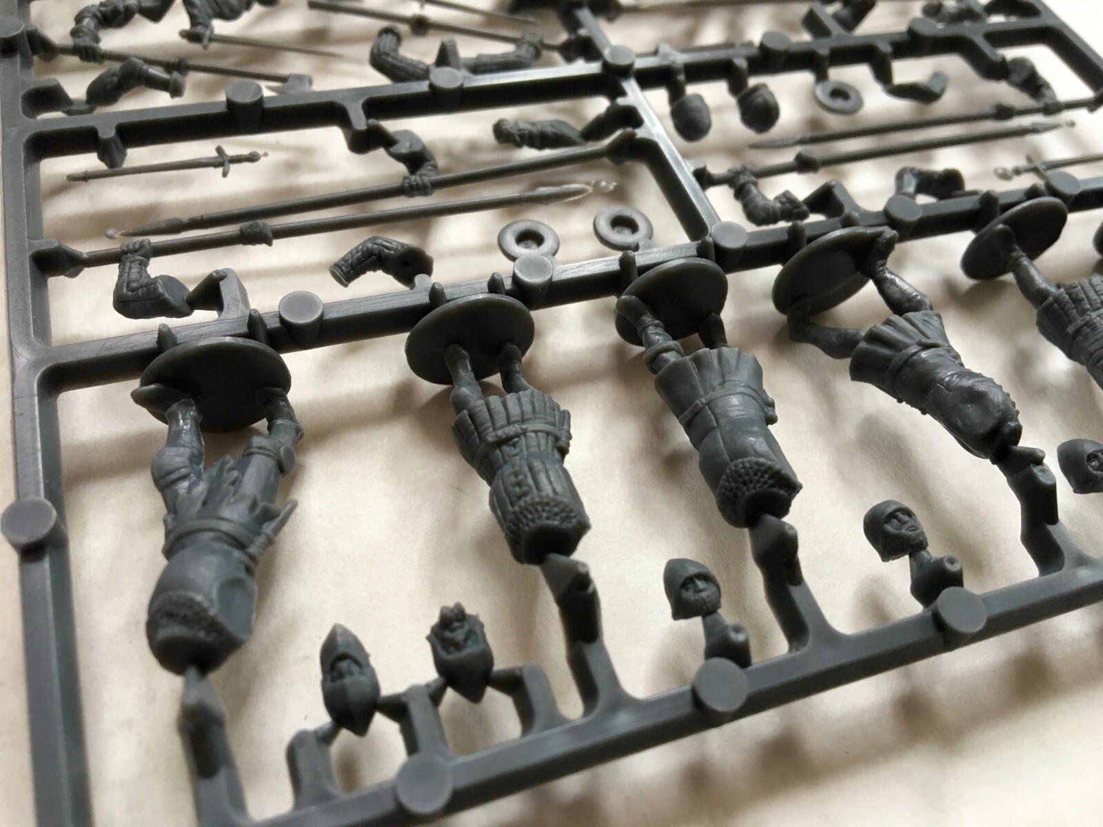 Perry Agincourt French Army 1415 - 1429 Infantry • 1 Sprue • 12 Minis