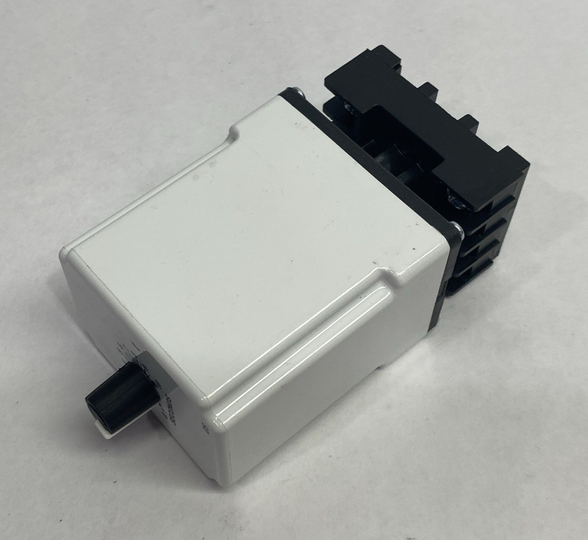 Macromatic TR-51562-05 Time Delay Relay, Single Shot, 0.1-10sec