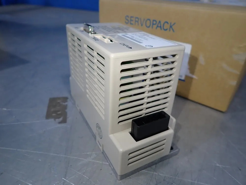 YASKAWA ELECTRC DRIVE SGDR-SDA140A01B