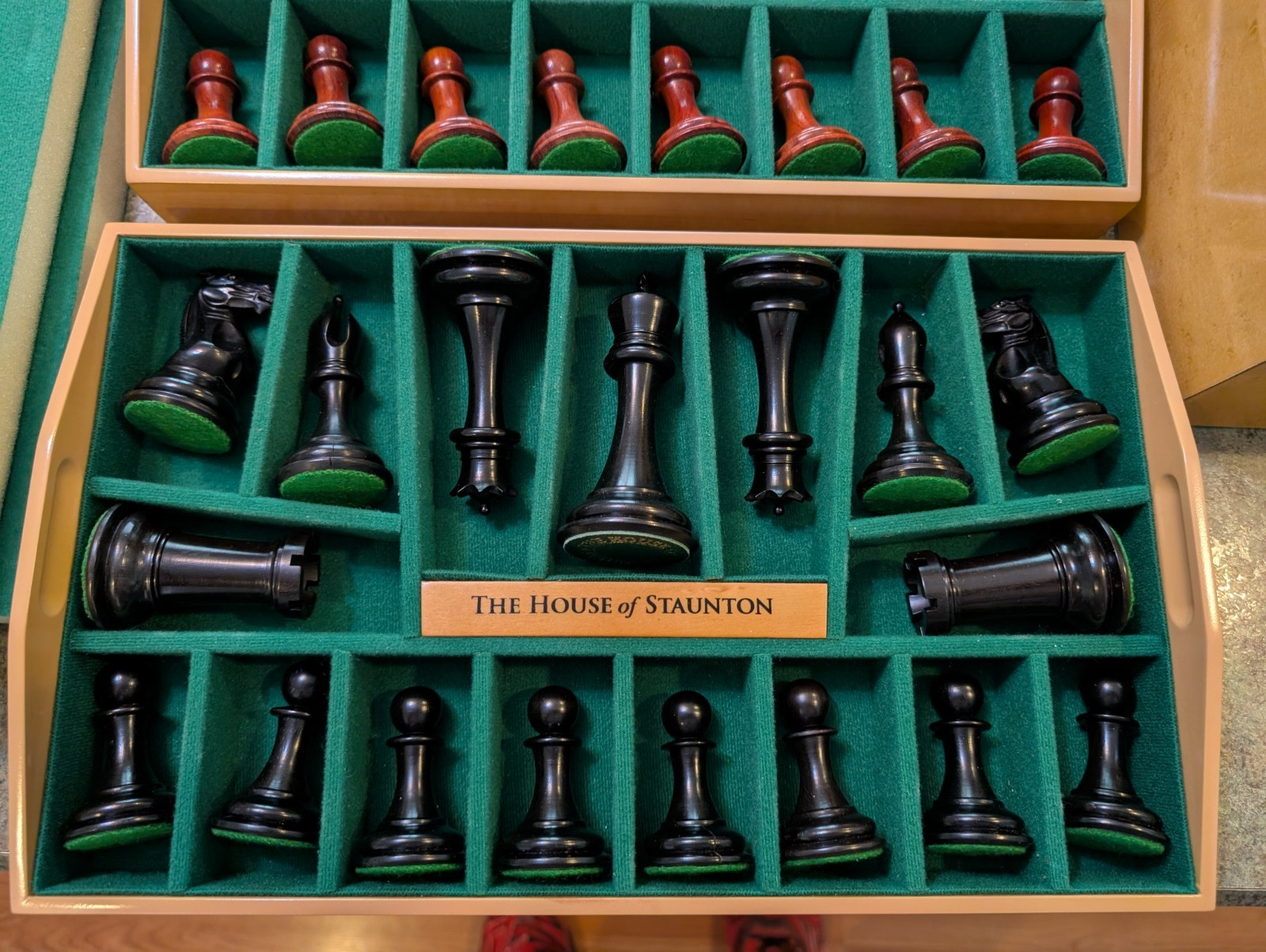 House of Staunton Wood Chess Set Pieces w Case Collector Prestige Series READ