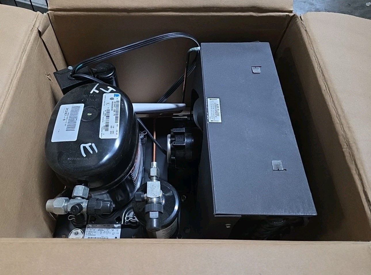 Tecumseh Compressor AKA9433EXAXB 2C247-9 1/3 HP R-22