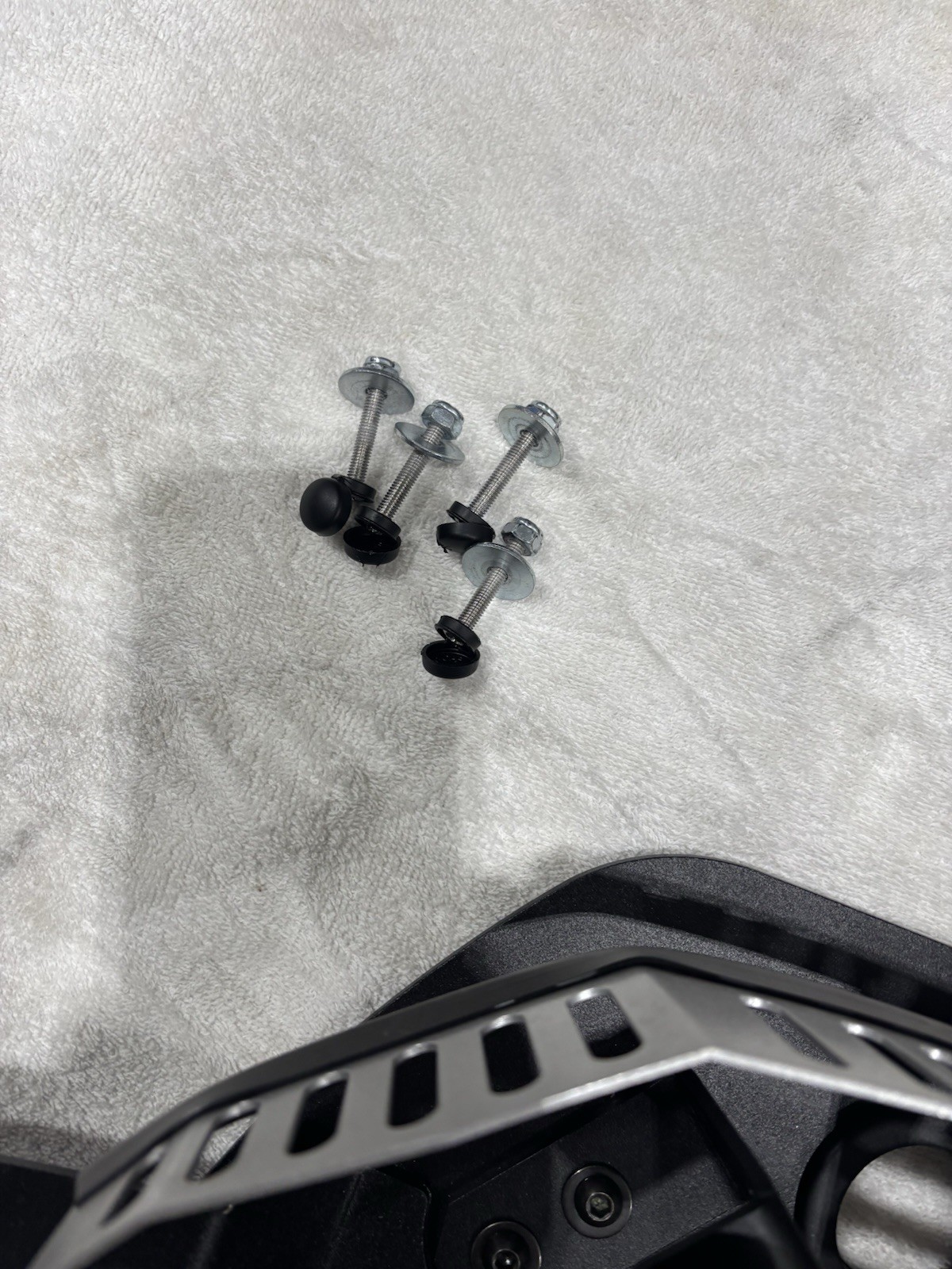 Bass Boat Technologies Mega Dual Graph Mount Ranger Boat