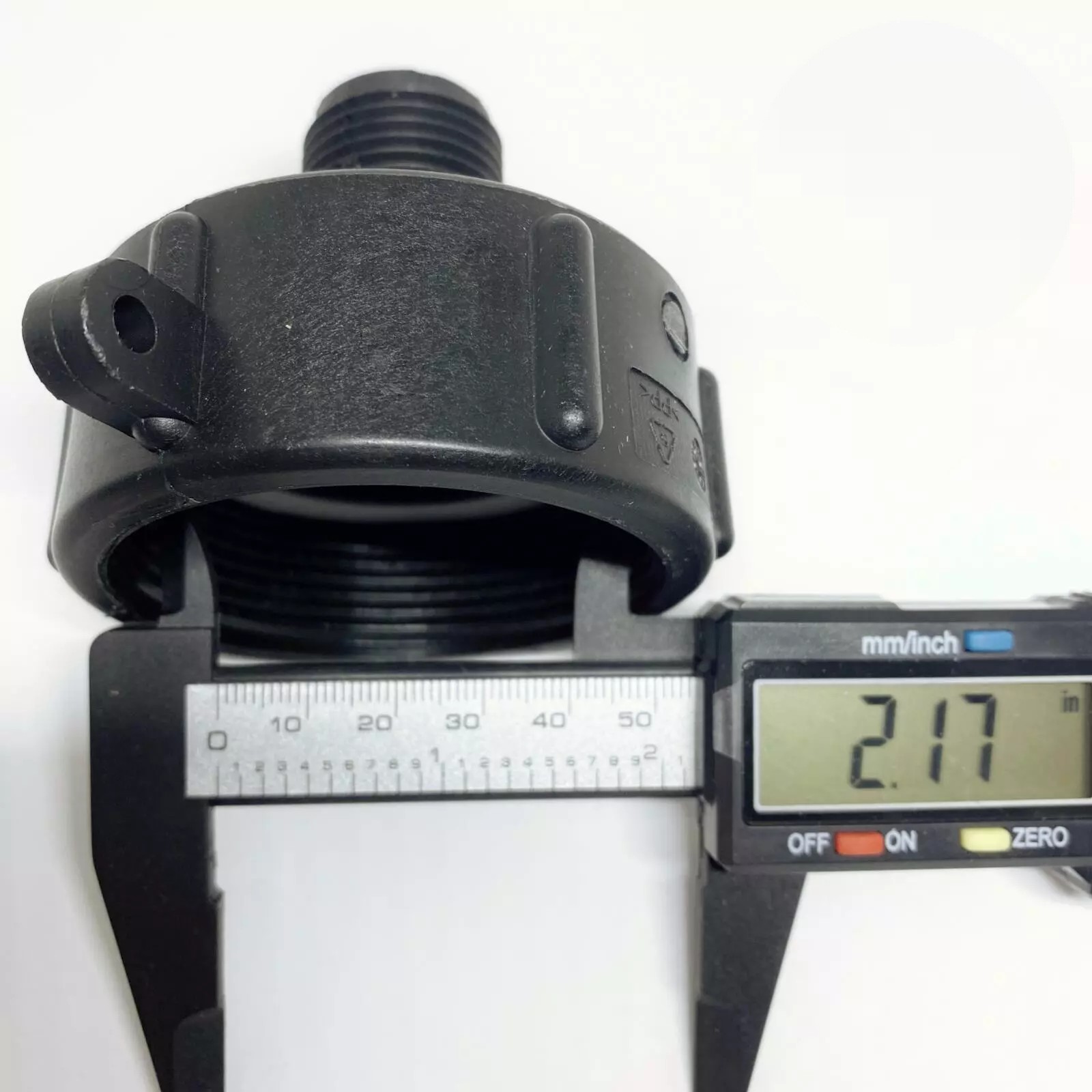 275 330 IBC TOTE TANK DRAIN ADAPTER FINE THRD 2 NPTX MALE G HOSE ADAPTER