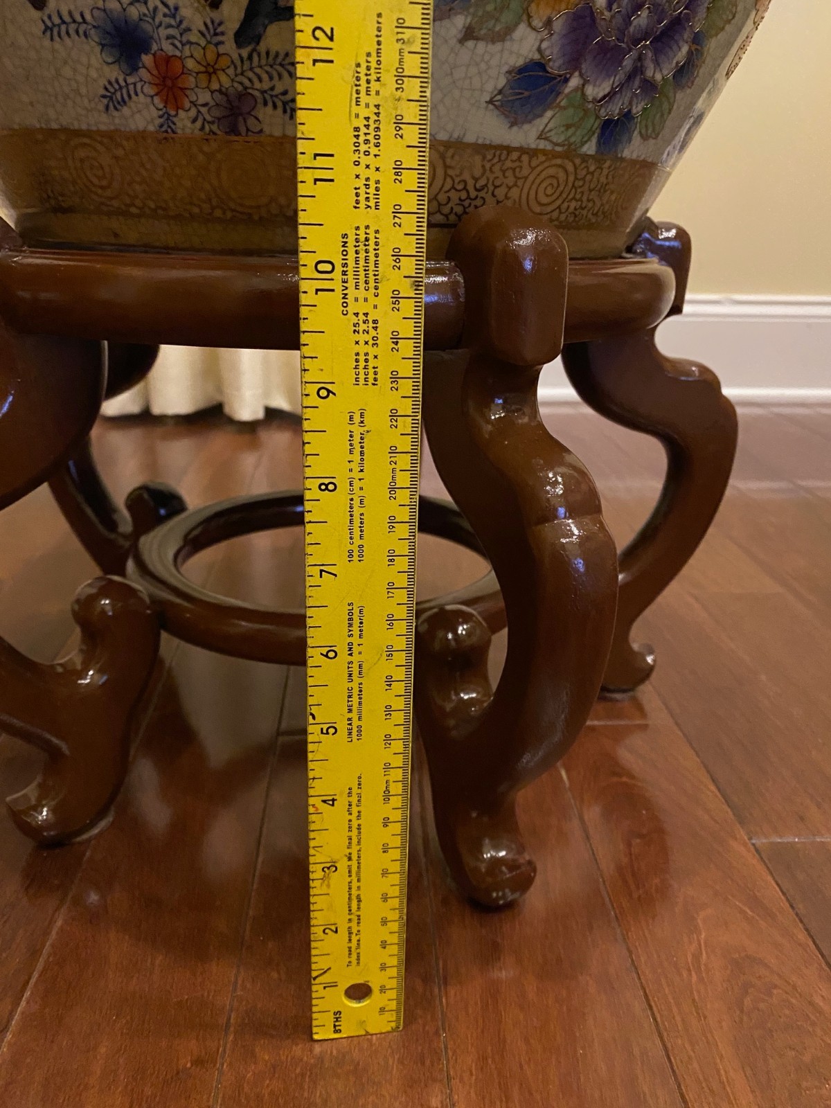 Chinese Planter Fine Porcelain Crackle Glazed Hand-Painted - Near Mint