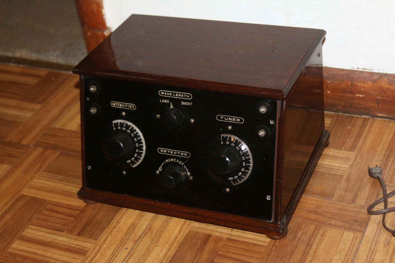 ANTIQUE 1922 TECO MODEL 1 KLITZEN S.F-16 SINGLE TUBE UV200 BATTERY RADIO - RARE