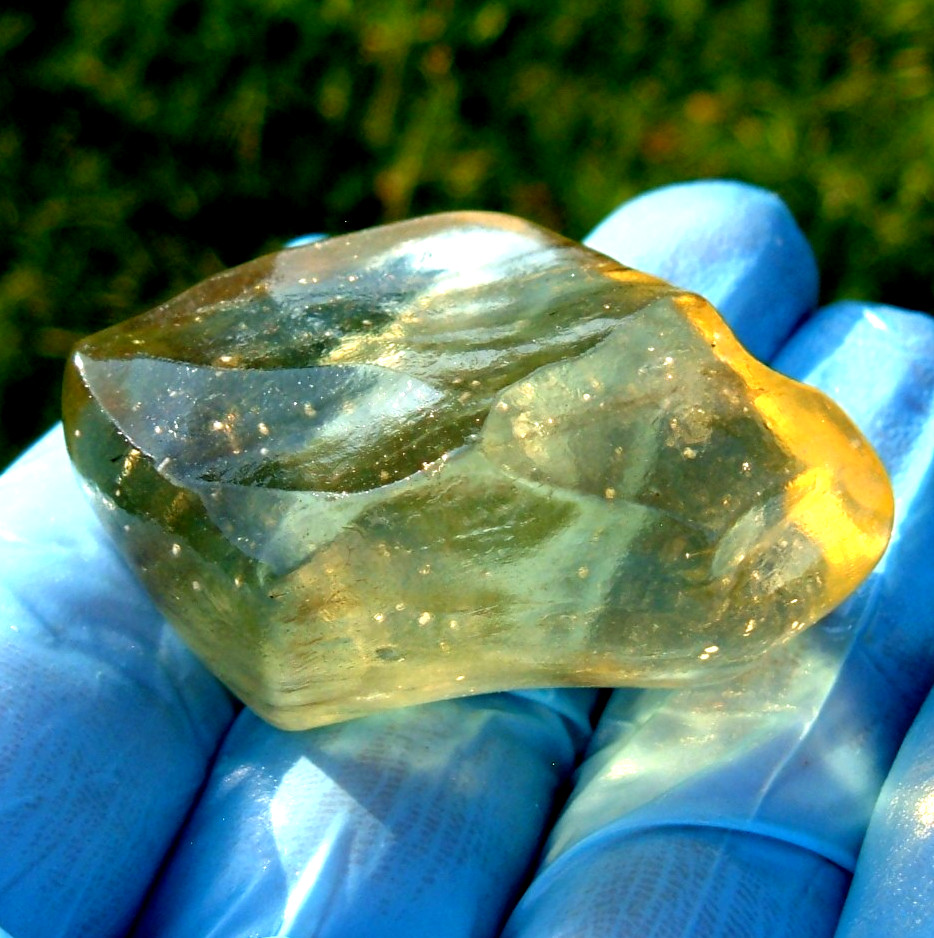 Libyan Desert Glass Meteorite Tektite impact specimen( 209 crt)Super GEM- AAAAA+