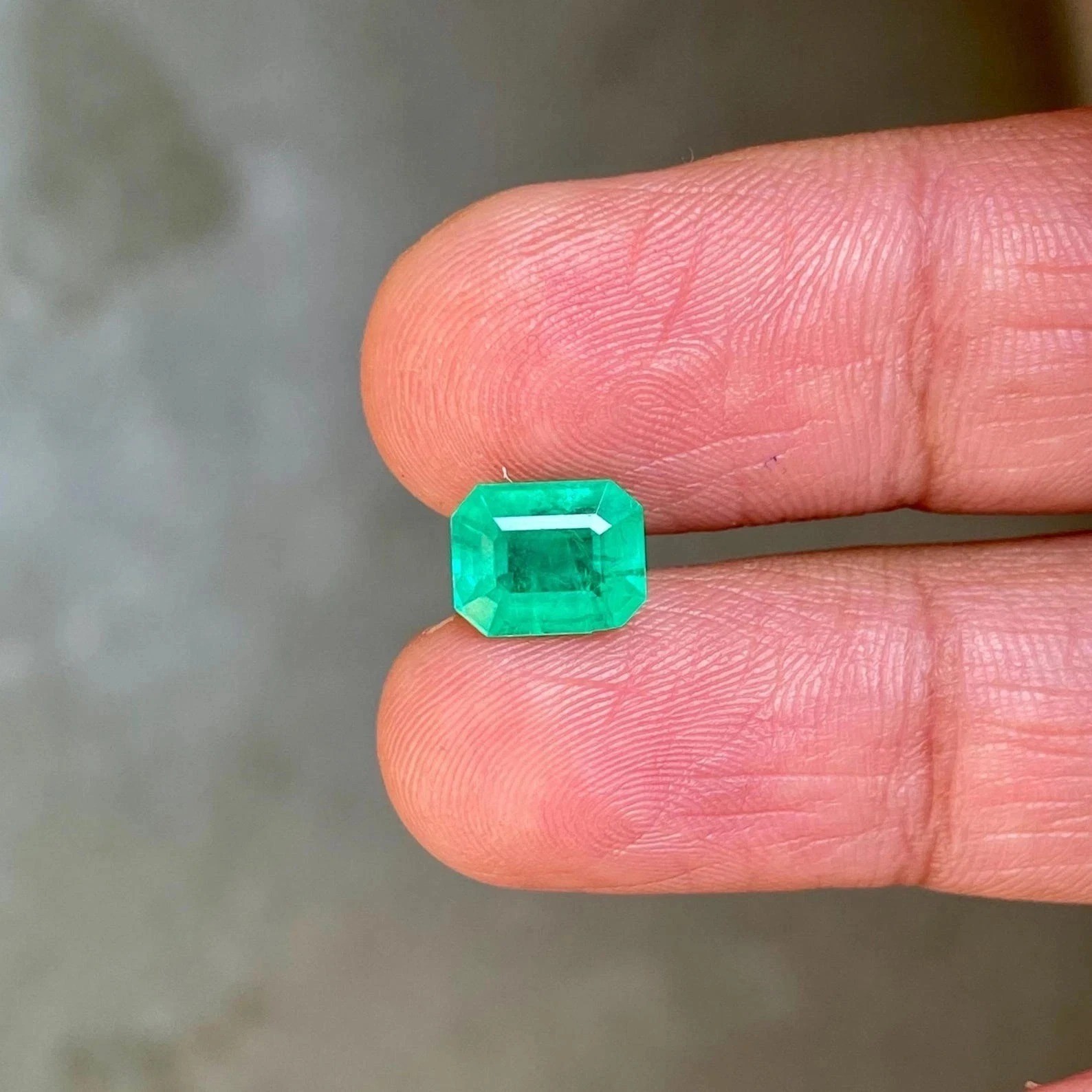 Natural Colombian Green Emerald 5.10 Ct Certified Emerald Cut Loose Gemstone