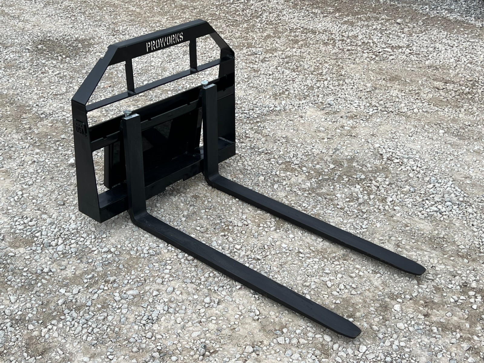 48" 2,200 Pound Pallet Forks Attachment Fits Mini Skid Steer Toro Dingo Kubota
