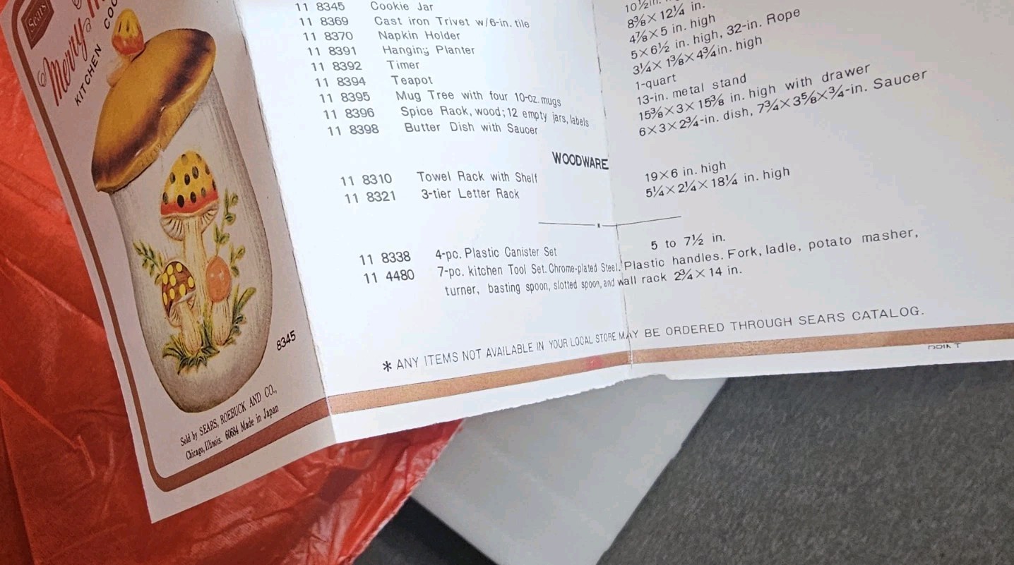 SEARS MERRY MUSHROOM PRODUCT CATALOG / FLYER /PAMPHLET COPY ORIG SIZE 10"×5.5"