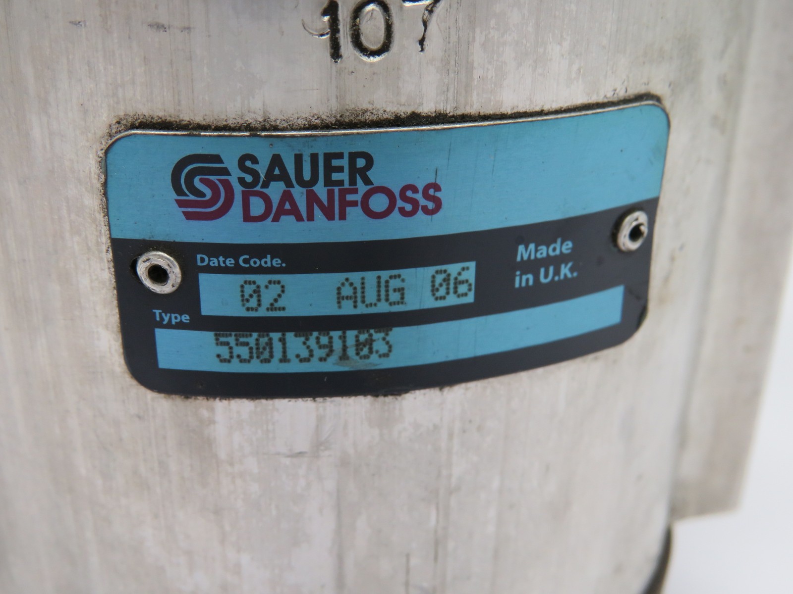 Sauer Danfoss 550139103 Hydraulic Gear Pump USED