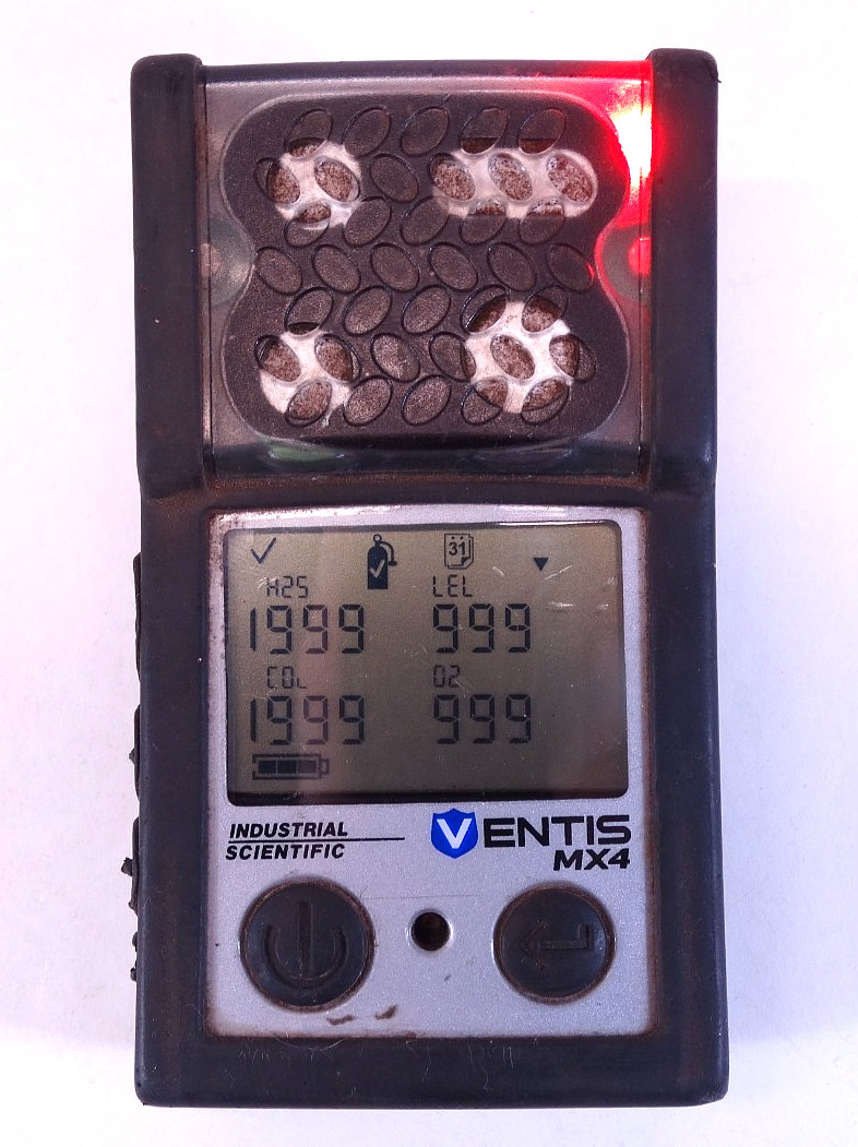 USED - VENTIS MX4 Multi Gas Monitor Detector Pump Gas Detector