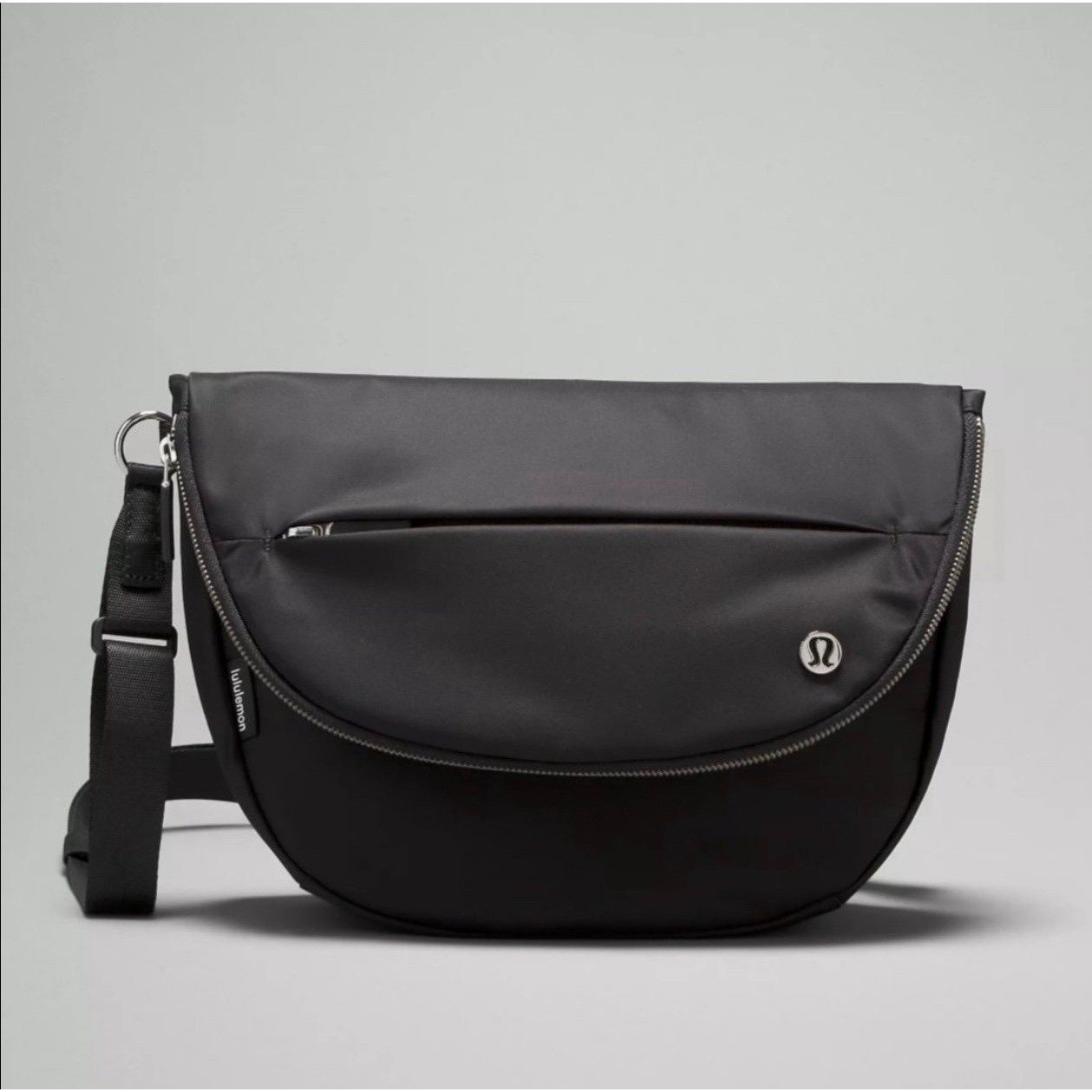 Lululemon All Night Festival Bag 5L Black silver– Trendy Crossbody