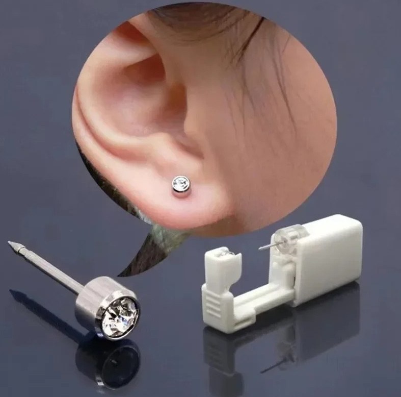 5pcs Disposable Ear Piercing Gun Kit Sterile Plastic Ear Stud Tool Set - NEW