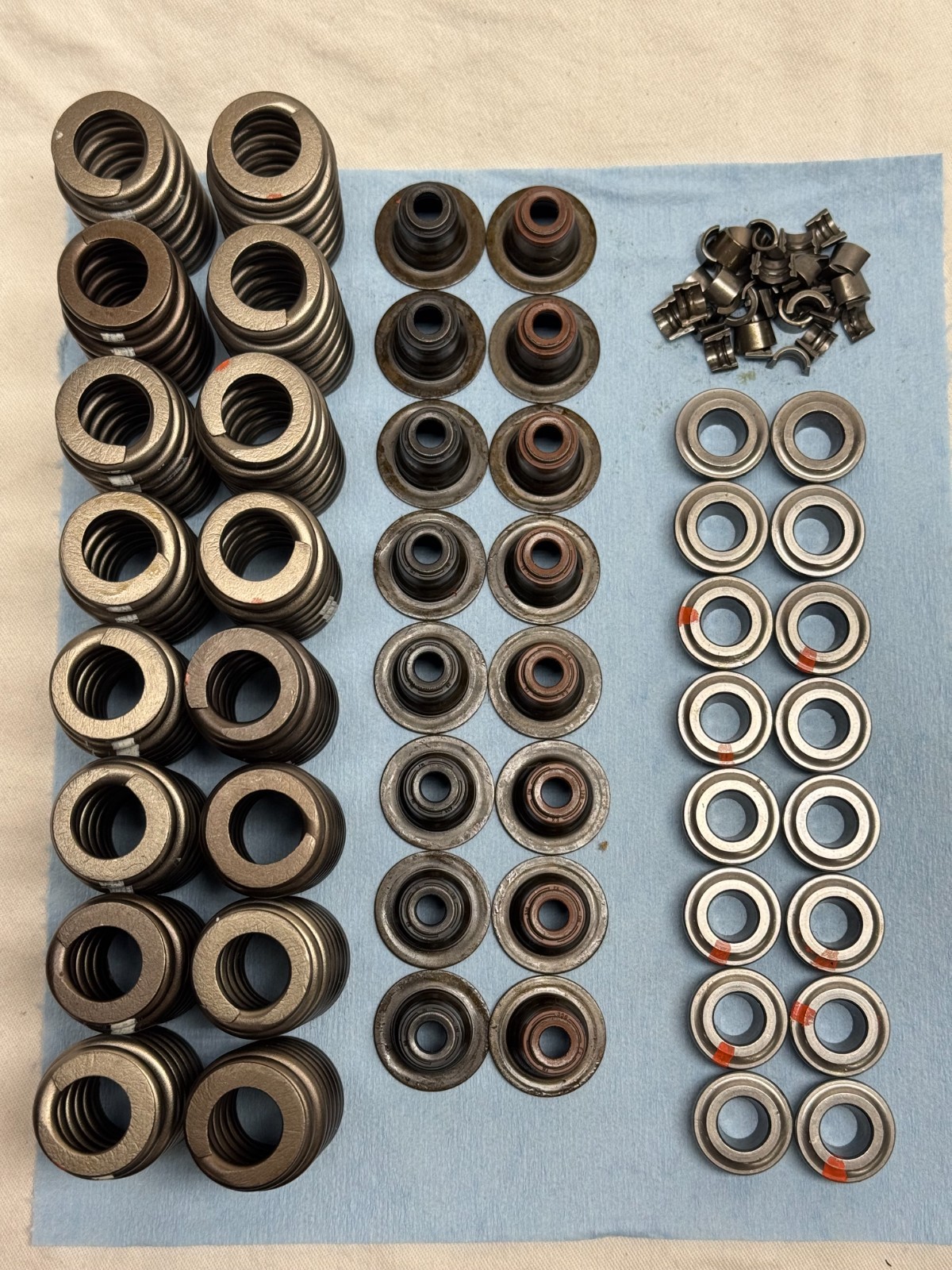 Corvette ZO6 Valve Springs Retainers Locks LS7 427 C6 Beehive Chevrolet Z06