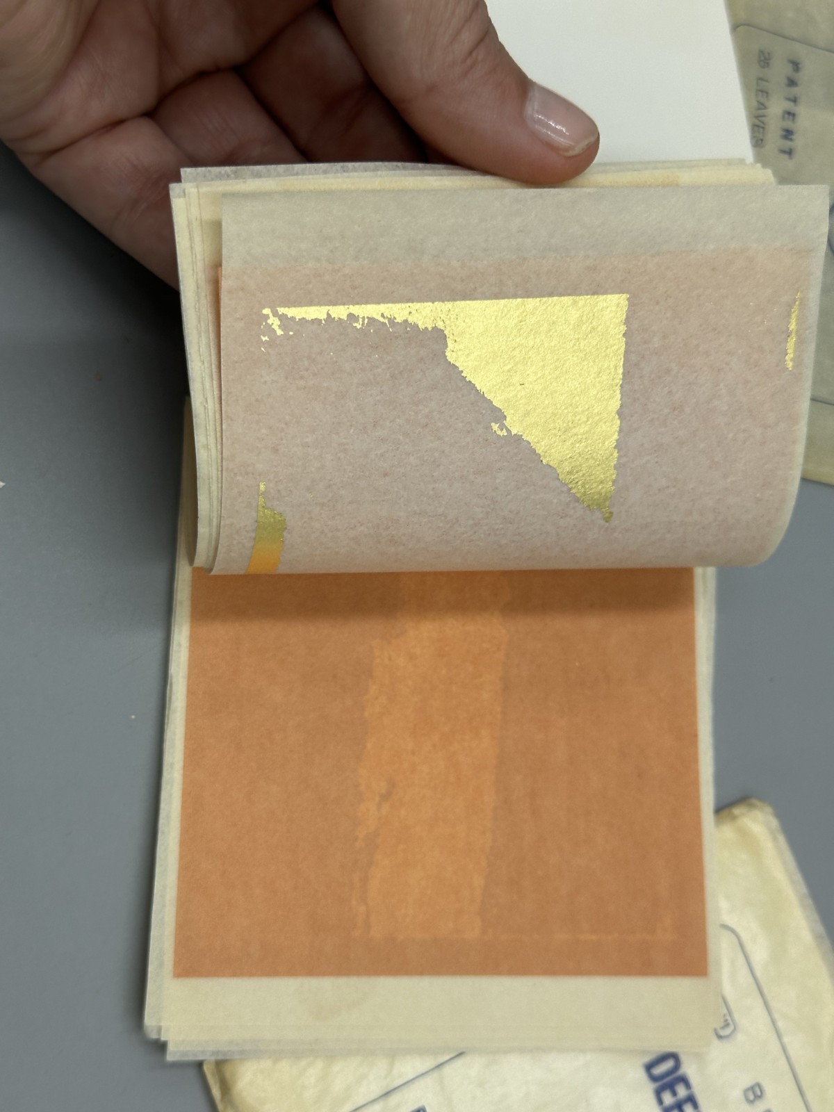 SCRAPS of Vintage BEST XX DEEP GOLD LEAF 22 Carats 3 3/8" x 3 3/8" Italy