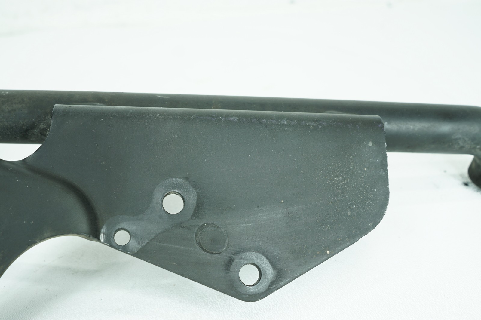 2005 Harley Sportster XL883 OEM Exhaust Muffler Interconnect Bracket Support Bar