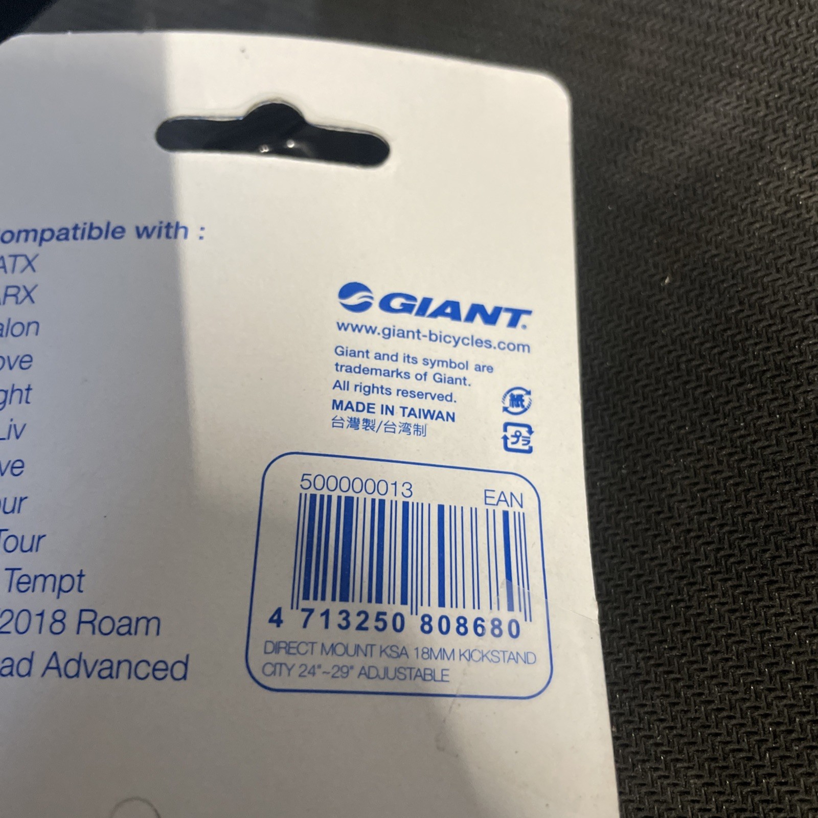 Giant Direct Mount KSA 18mm Kickstand Adjustable 24"-29" Black w/ Bolts