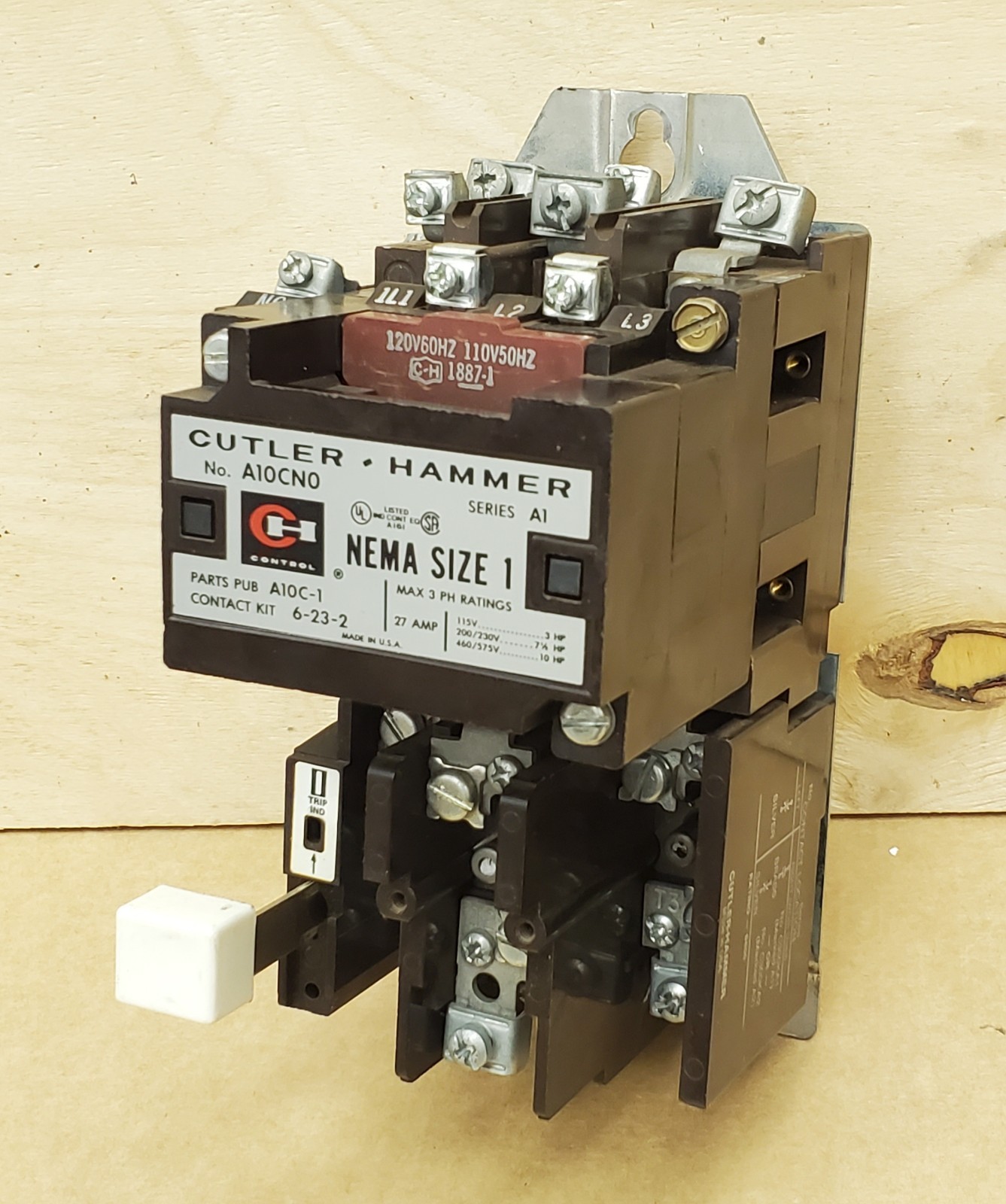 Cutler Hammer A10CN0 Size 1 Motor Starter w/ 120VAC Coil & Overload - NEW