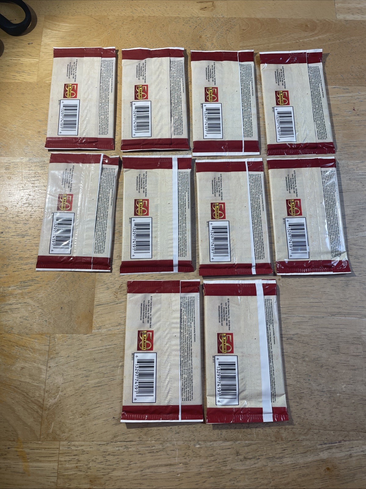 10 Panini Americana Celebrity 2011 Trading Card Sealed Packs - Autographs?