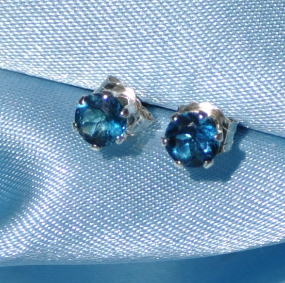 PETITE 3MM ROUND LONDON BLUE TOPAZ .925 STERLING SILVER STUDS