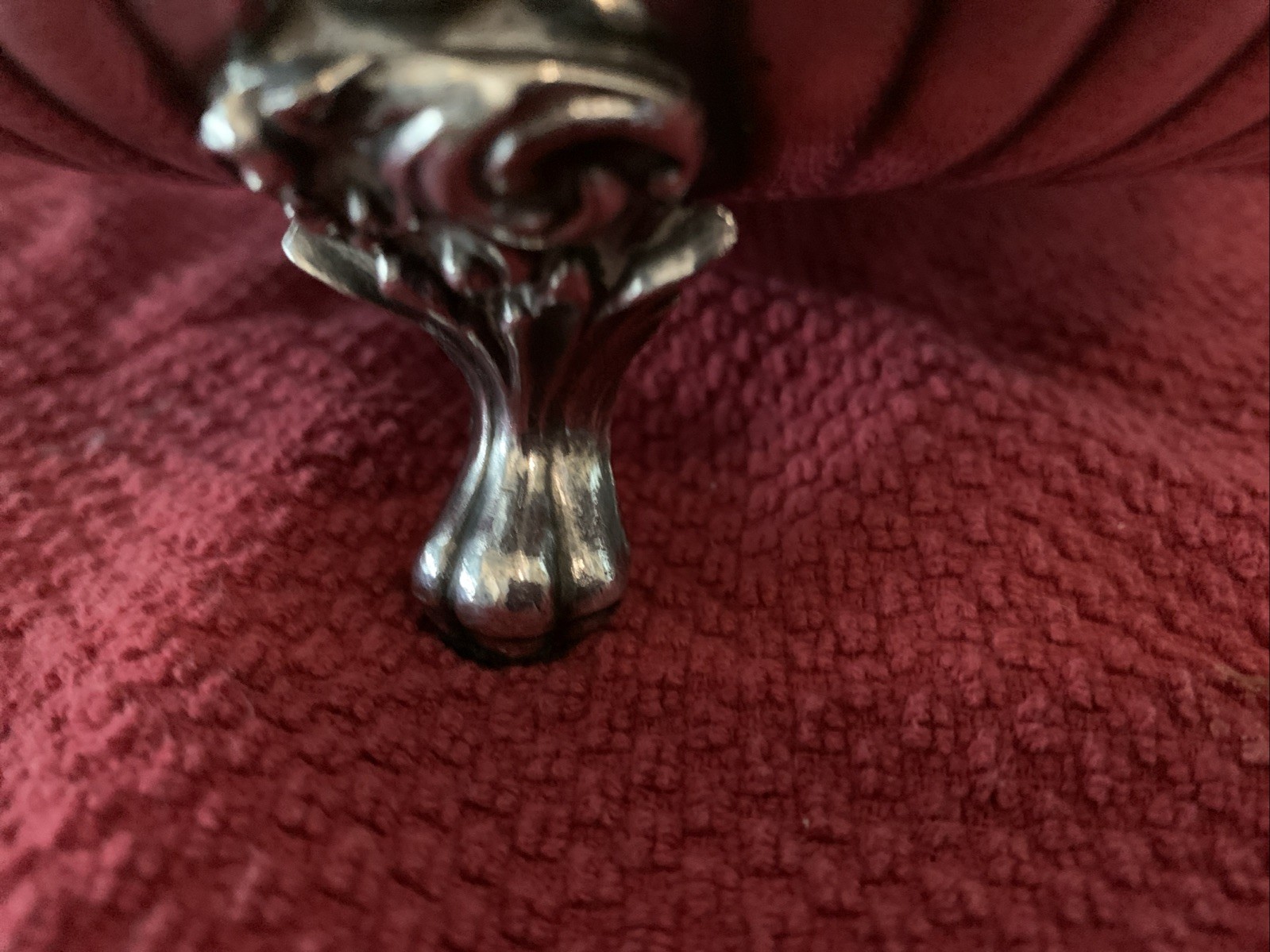 Leonard EP Silver Plated Three Footed Casserole Dish W/handles