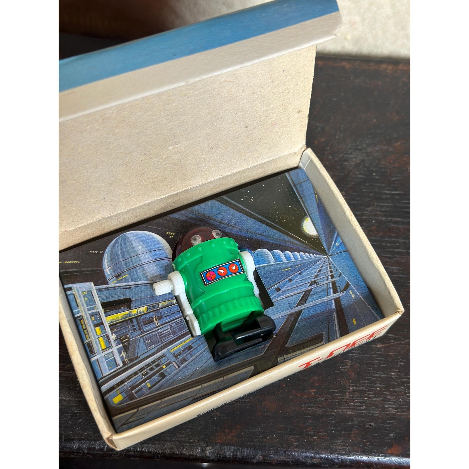 Vintage 1980s Working T-NEE Wind-Up Walking Robot in Original Box