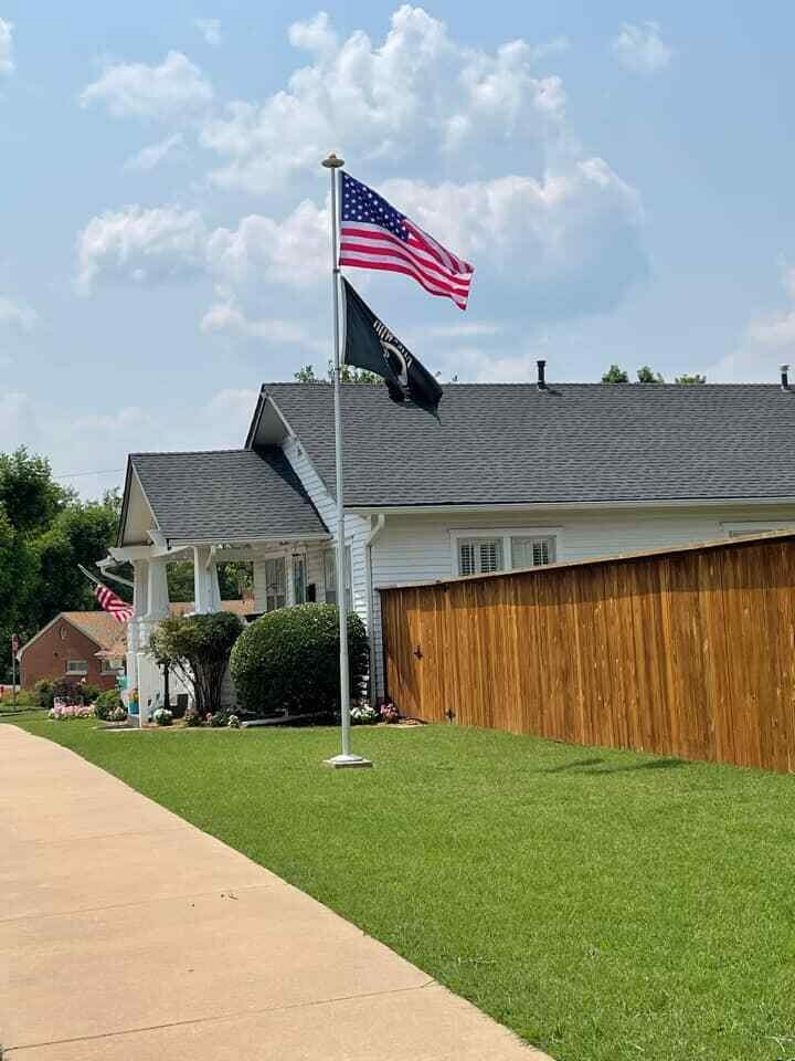 BUNDLE 20' or 25' Delta TELESCOPING (Pole, Light & Flash Collar)