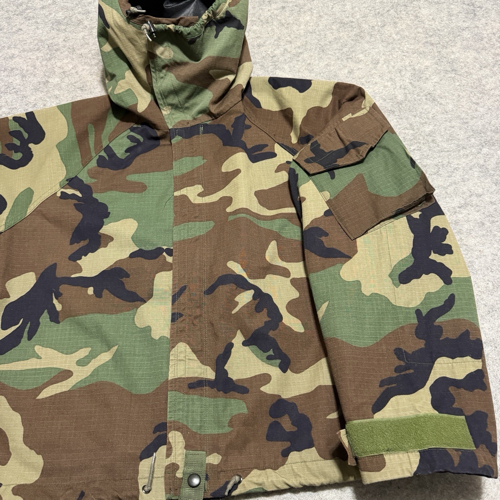 Military Chemical Protective Coat Medium Short # 8415-01-444-1200 Overgarment