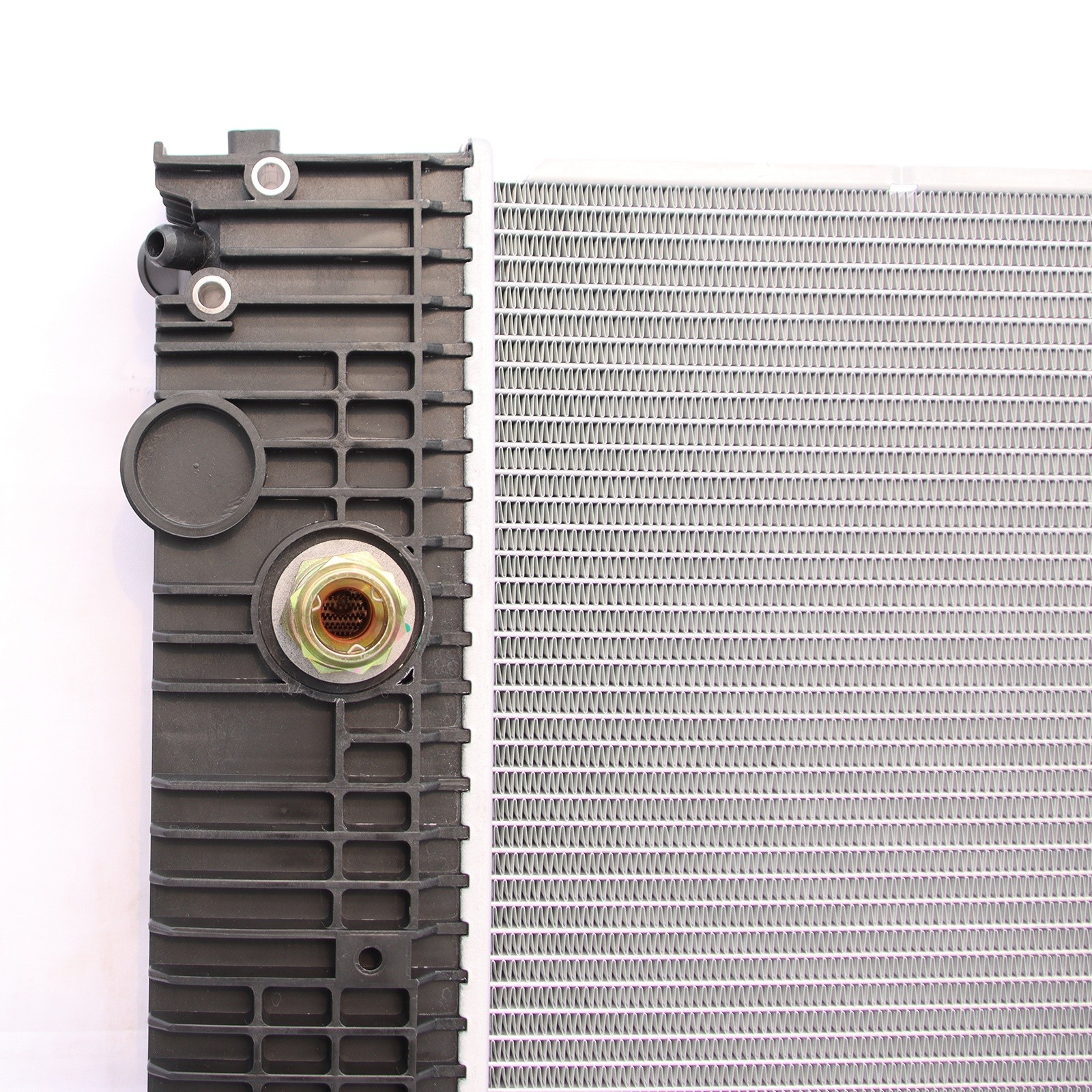 Truck Radiator Fits Freightliner M2 M106 2008-2014 Fits OE