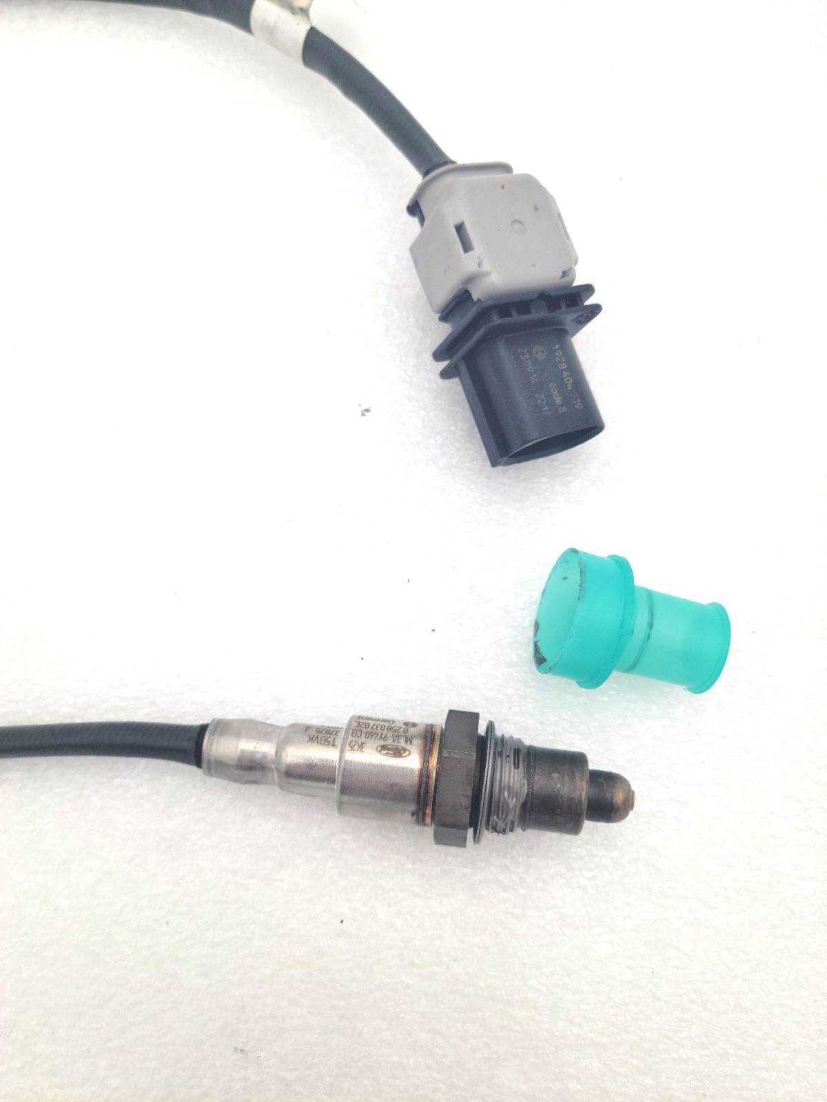 OEM Ford Oxygen Sensor Exhaust Gas 3.5L - ML3A-9Y460-CB / ML3Z-9F472-G