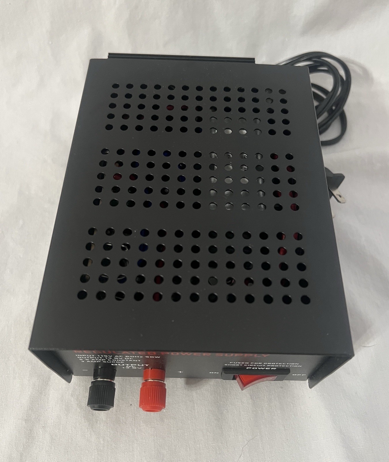 Pyramid 3 Amp 13.8V Regulated Power Supply, Black, PS3KX