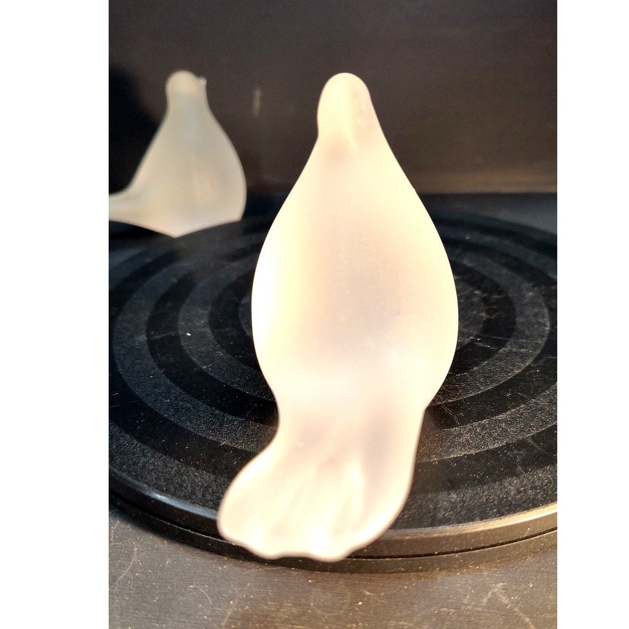 154. Frosted glass Bird Figurine