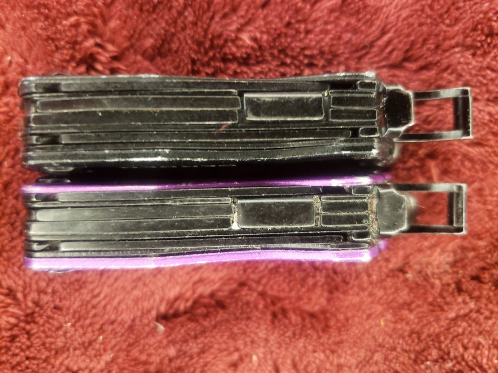 Lot of 2 Gerber Multi Tool Dime multiplier Black & Purple