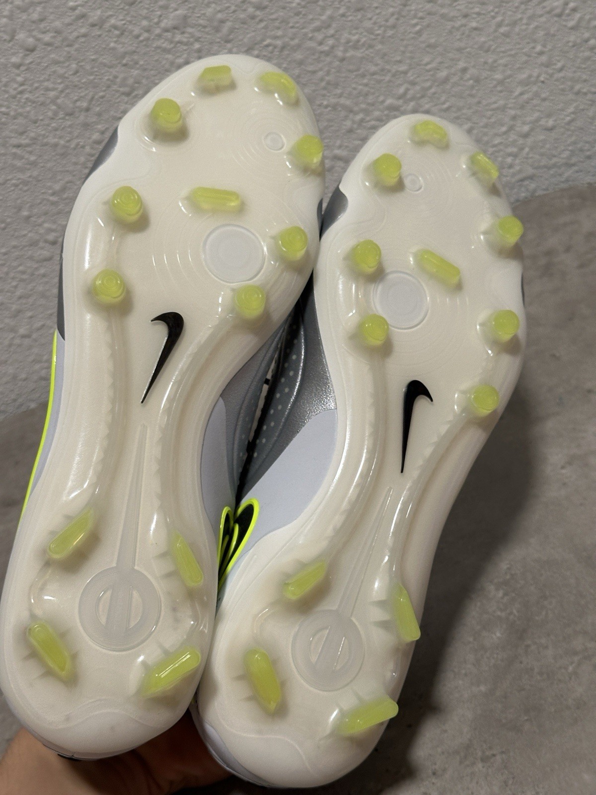 Men Nike Tiempo Legend 10 Elite FG Pro Soccer Cleats HF8980-001 Sz 8.5