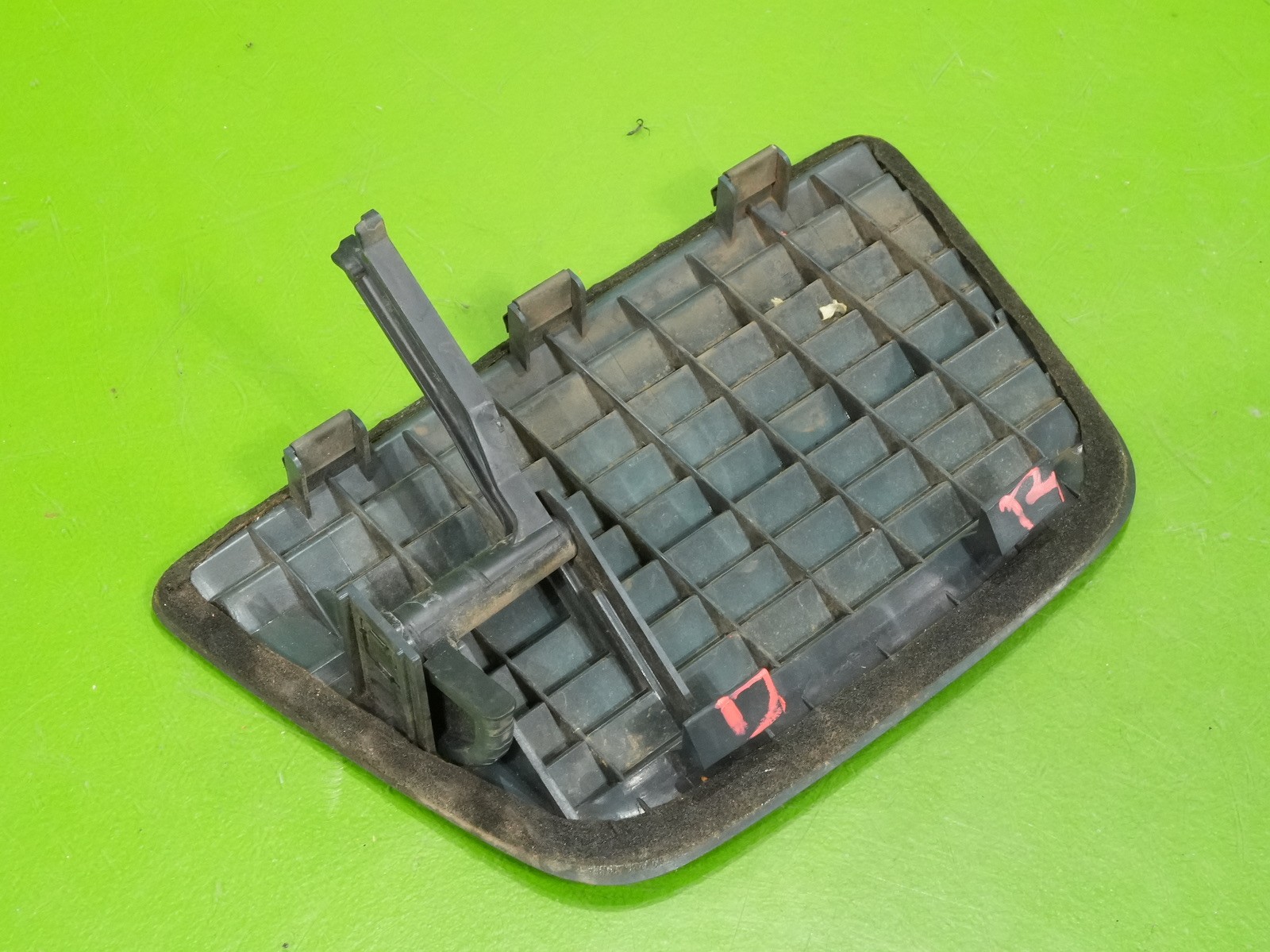 92-95 Civic OEM upper top center dash HVAC air heater AC vent blue